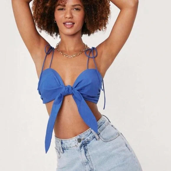 Nasty Gal Blue Tie-Front Bustier Crop Top - Picture 3 of 8